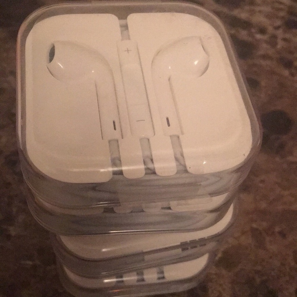 Apple EarPods